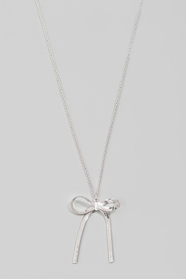 Herringbone Ribbon Bow Pendant Necklace in Silver