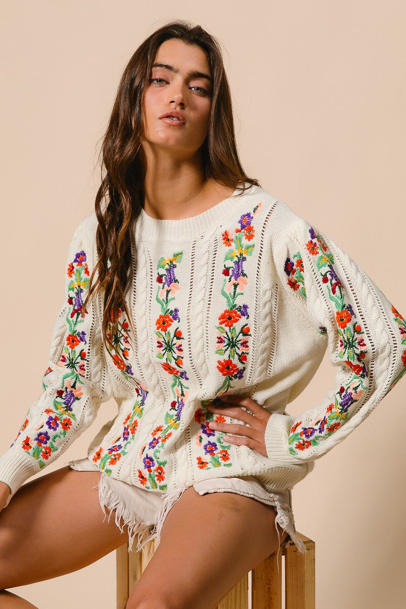 FLOWER EMBROIDERY CABLE TEXTURE SWEATER (S-XL)