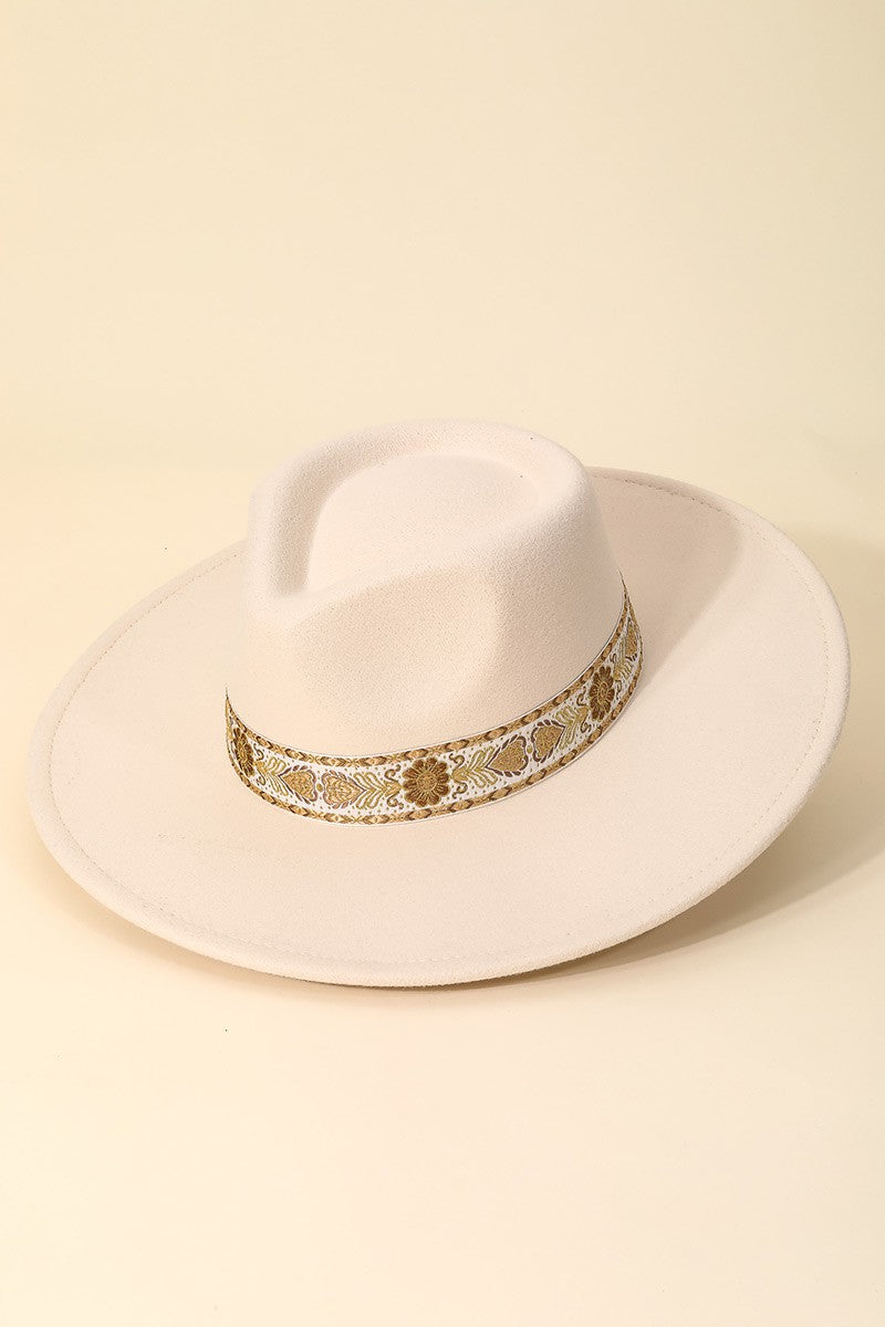 Willow Felt Wide Brim Rancher (Ivory & Gold Band)