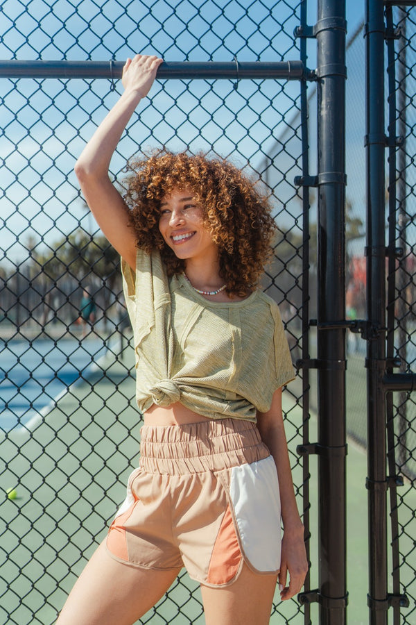 Color-block activewear shorts