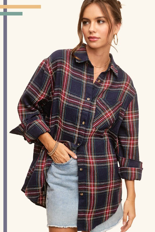 LOOSE FIT PLAID BUTTON DOWN SHIRT