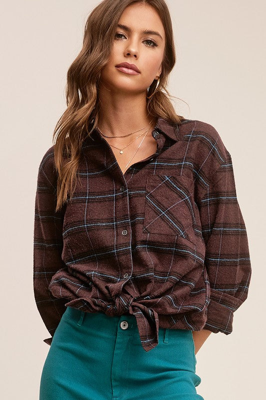 CLASSIC LONG SLEEVE BUTTON DOWN PLAID SHIRT IN DARK BROWN