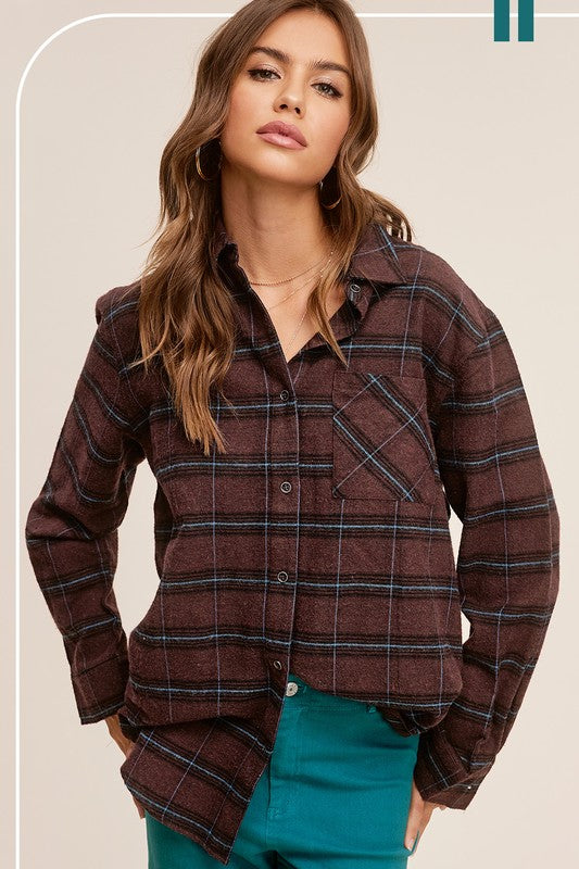 CLASSIC LONG SLEEVE BUTTON DOWN PLAID SHIRT IN DARK BROWN