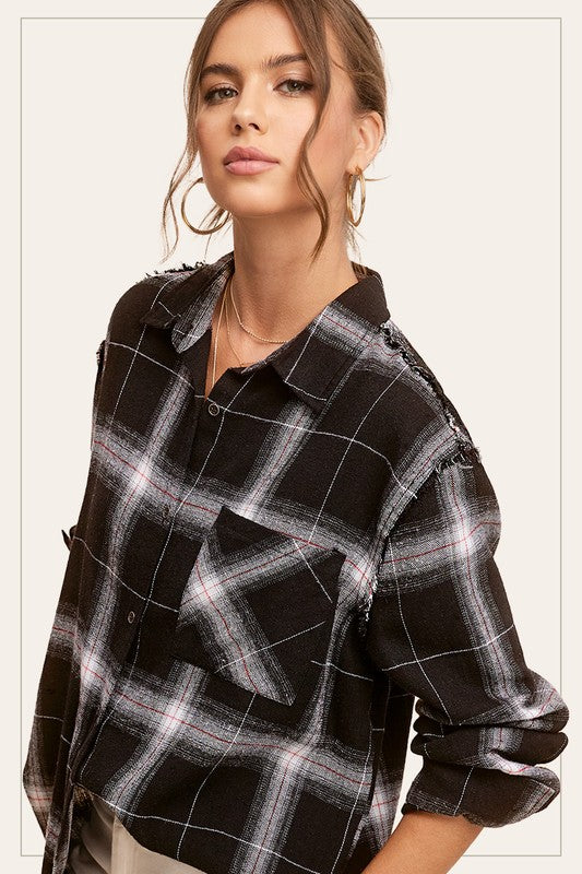 RAW EDGE BUTTON DOWN PLAID SHIRT in black