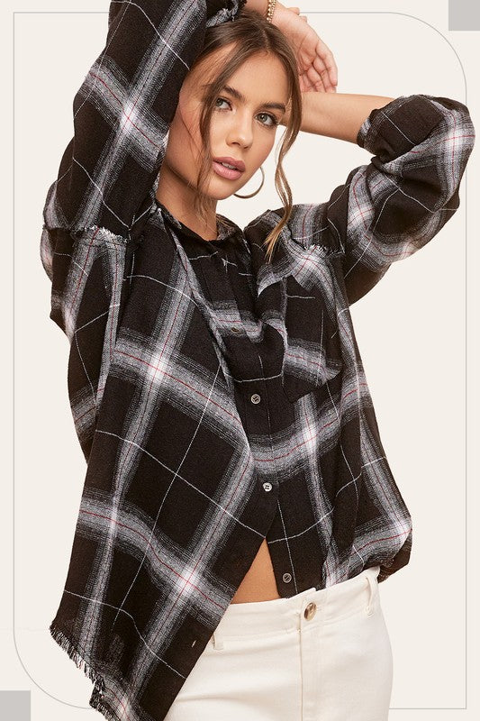 RAW EDGE BUTTON DOWN PLAID SHIRT in black