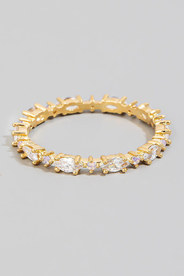 Mini Oval Studded Band Ring in Gold