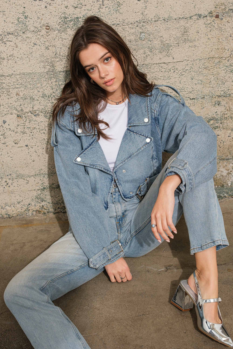 Vintage Loose Fit Cropped Denim Jacket