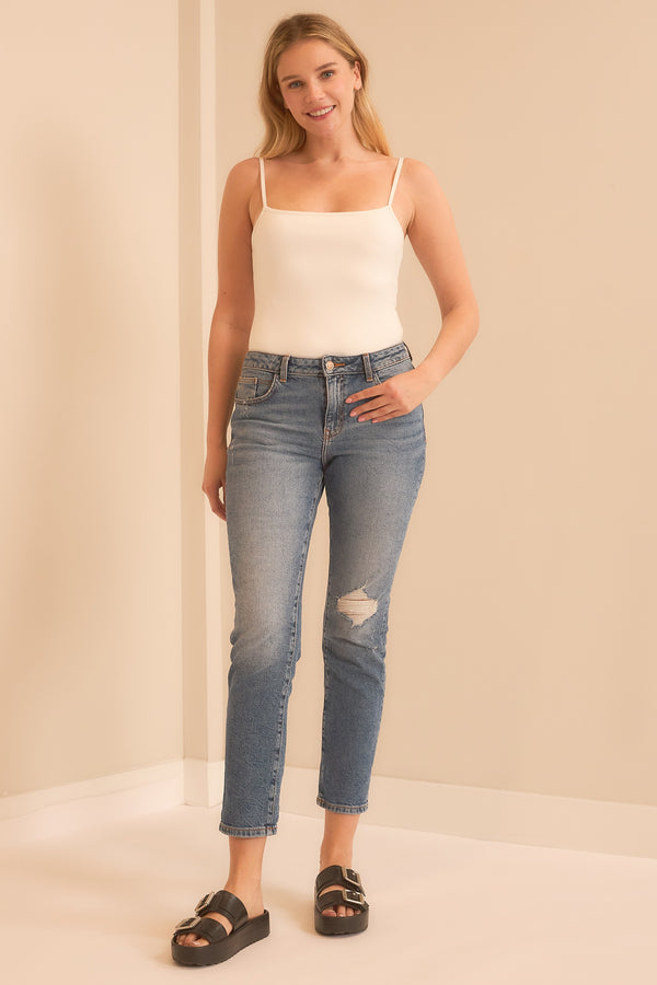 Straight Neckline Bodysuit in Off white