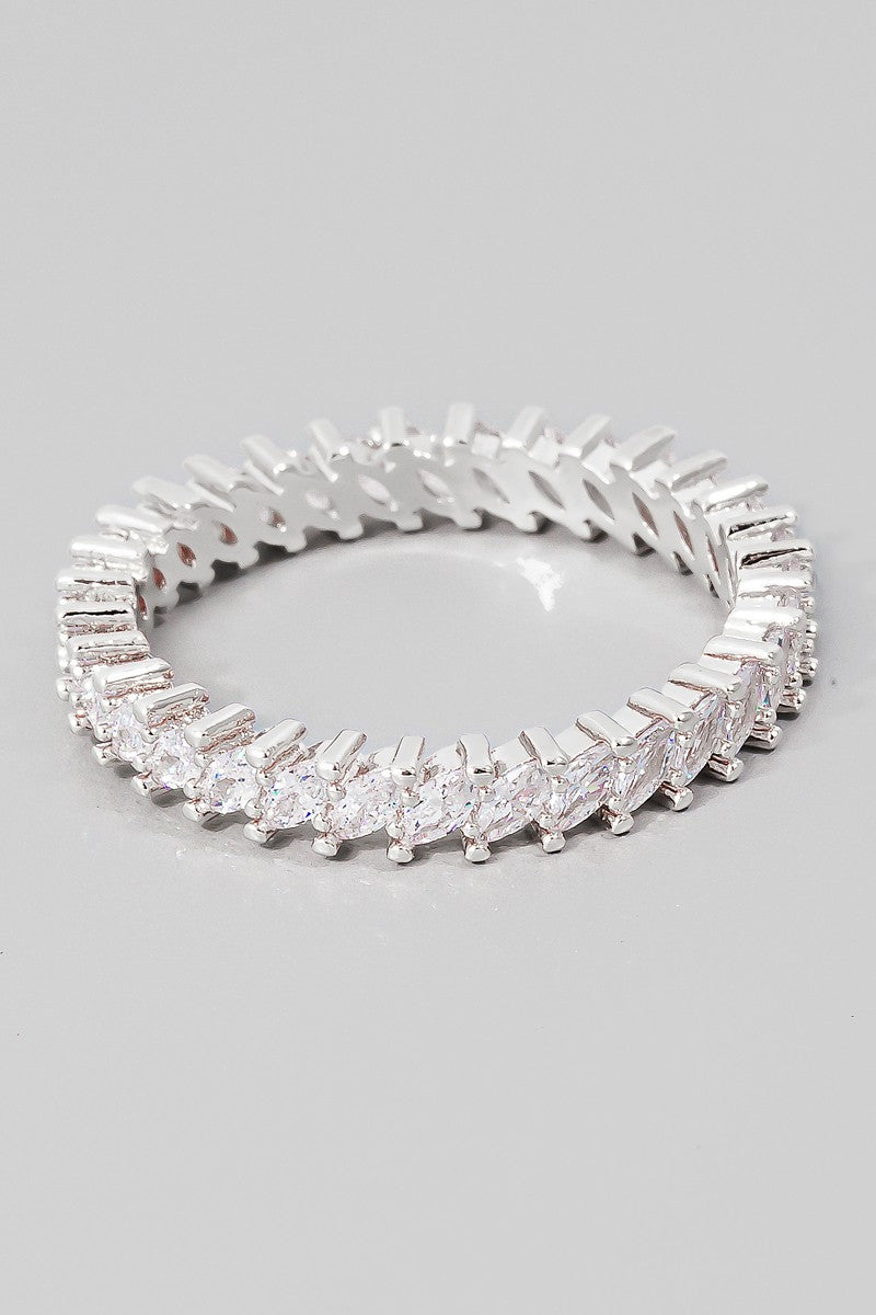 Oval Stud Pave Metallic Band Ring in Silver