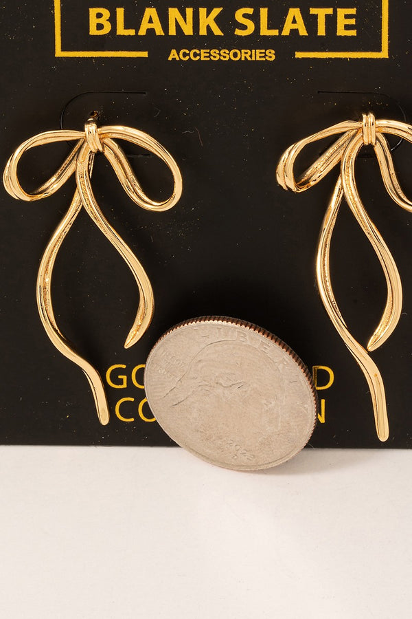 Gold Dipped Ribbon String Earrings