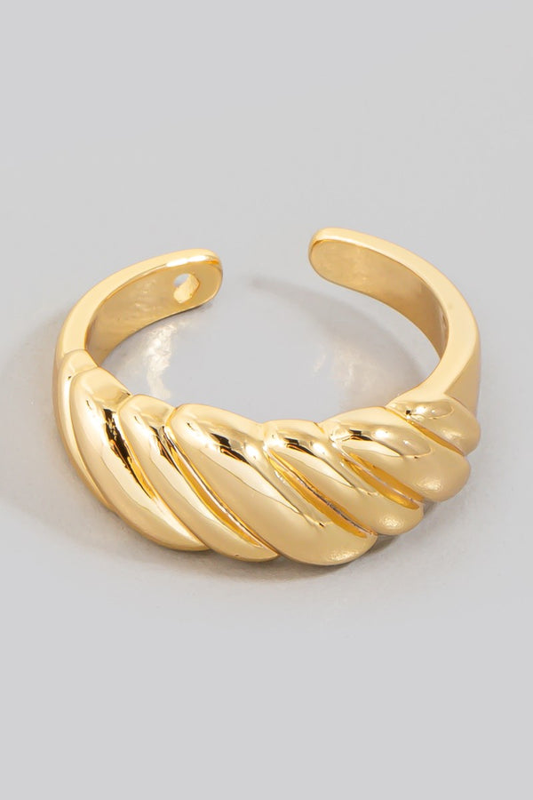 Metallic Open Croissant Ring in Gold