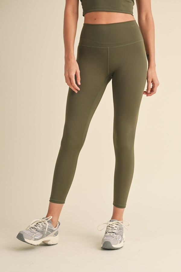 Aligned Performance High-Rise Leggings in Olive