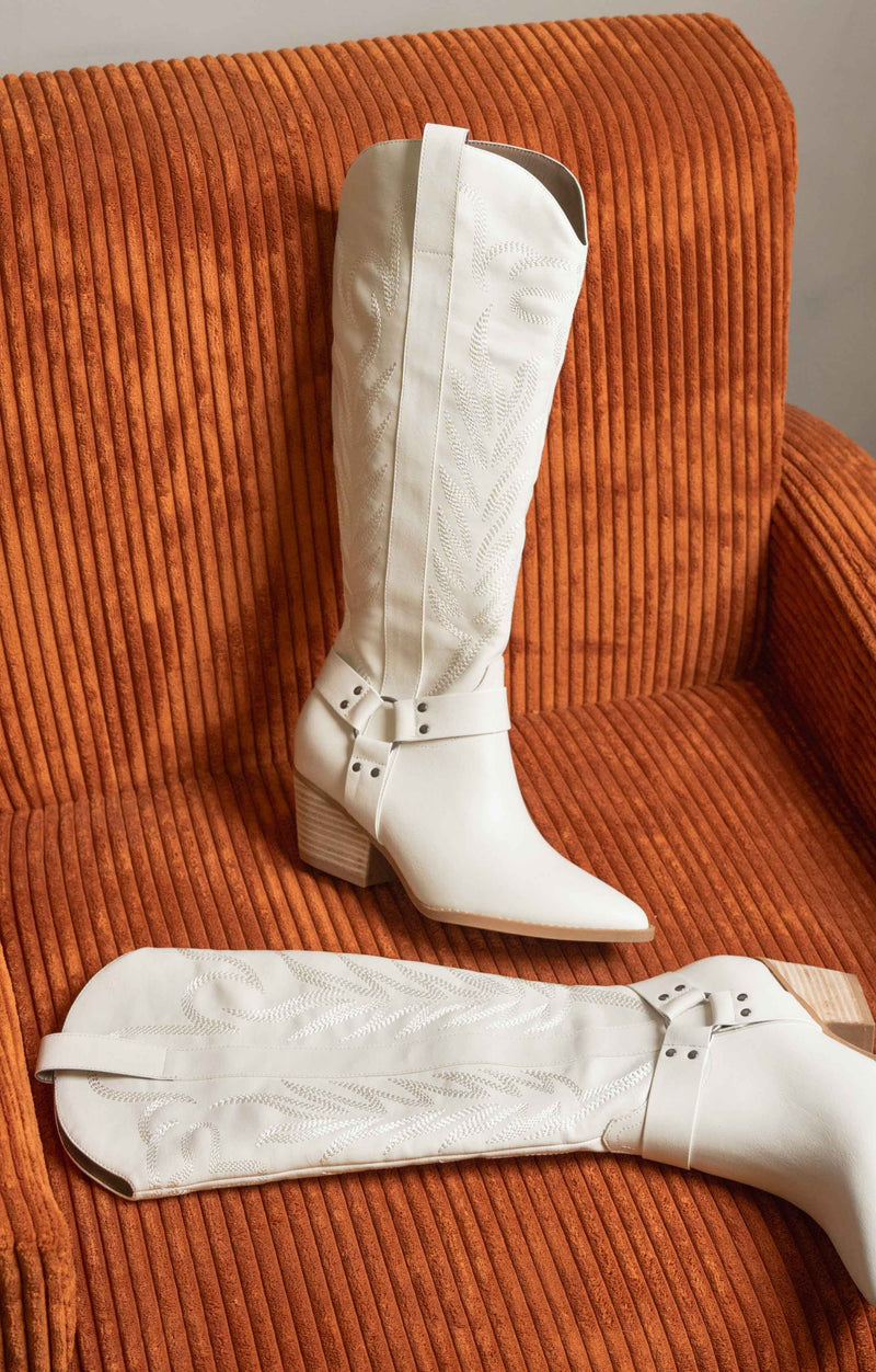 The Faye - Knee High Cowboy Boots in White