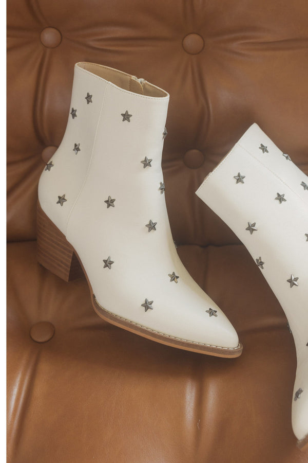 The Ivanna - Star Studded Western Boots