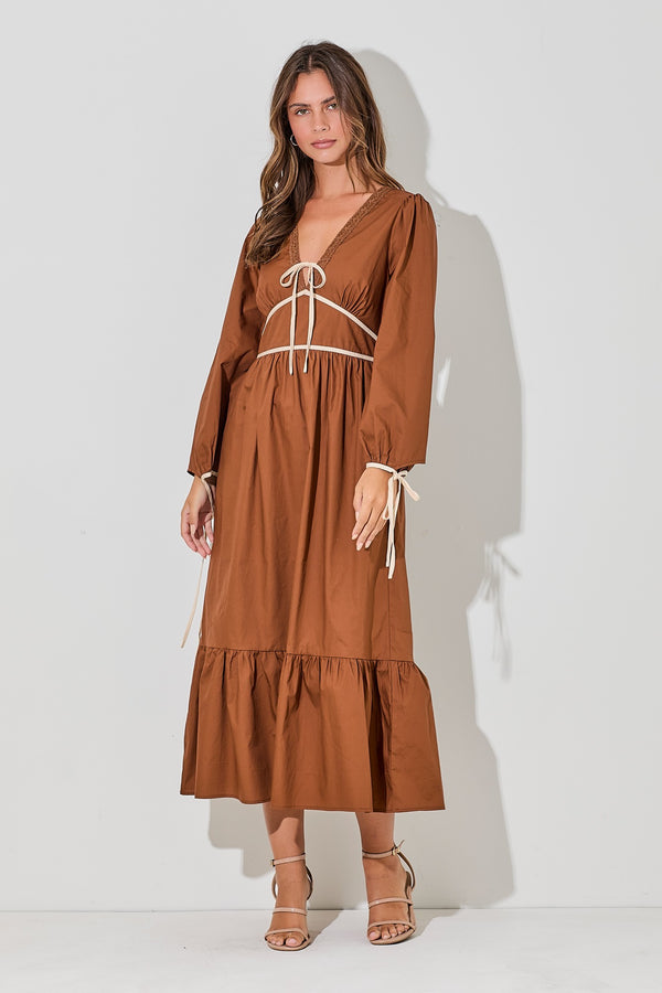 V-NECK LONG SLEEVE MAXI DRESS