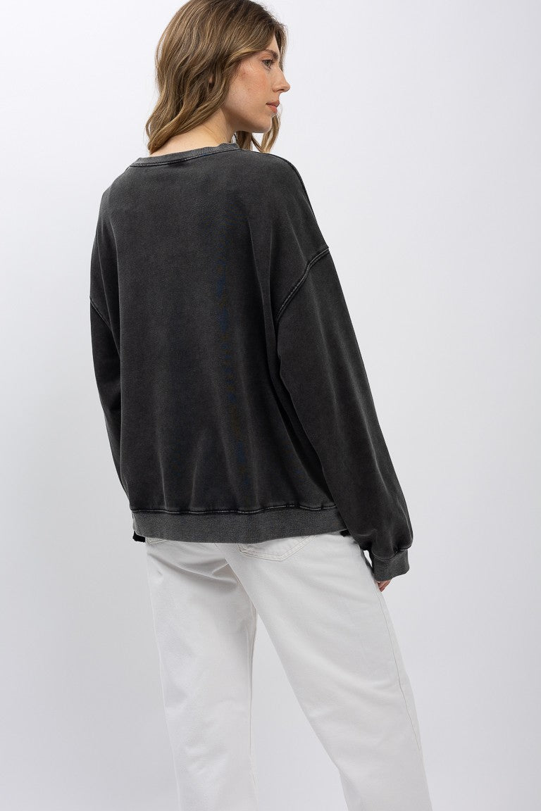 Round Neck Long Sleeve Washed Sweatshirt
