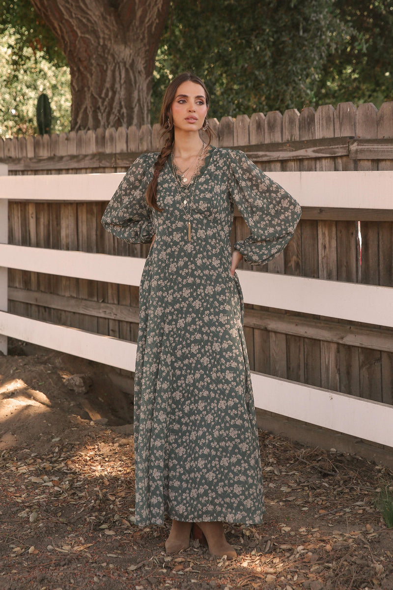 FLORAL LACE MAXI DRESS (Eucalpytus)