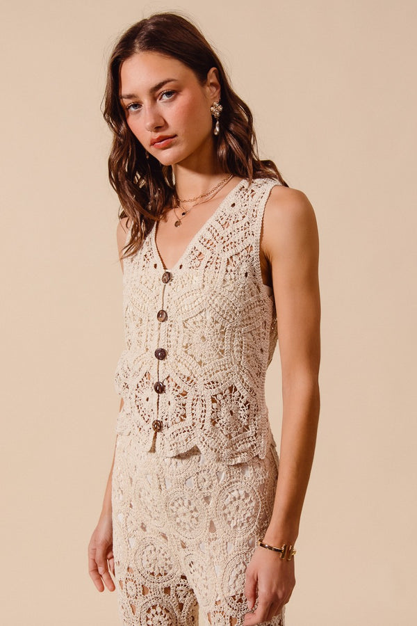 Floral Geometric Pattern Crochet Button Up Vest Top