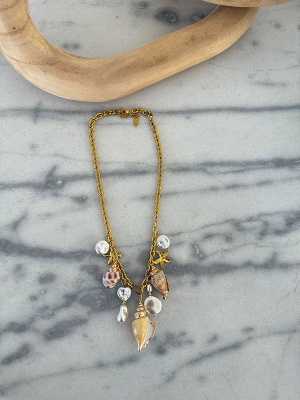 SHELL CHARM NECKLACE (WATER RESISTANT!!) - CHANSUTTPEARLS
