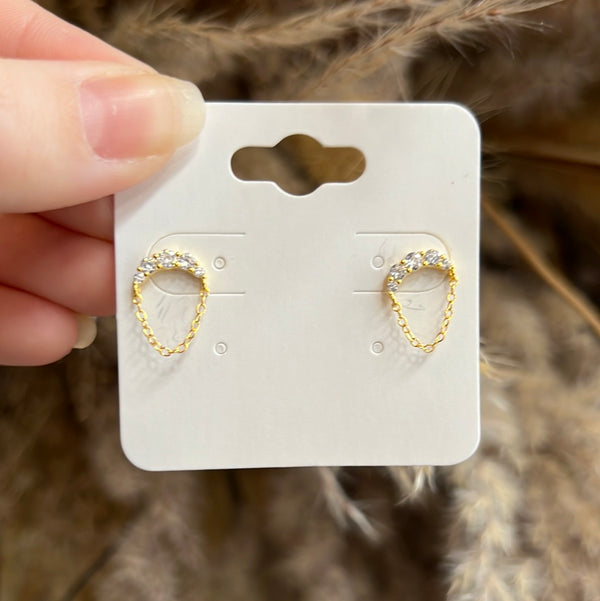 Oval chain tassel earrings