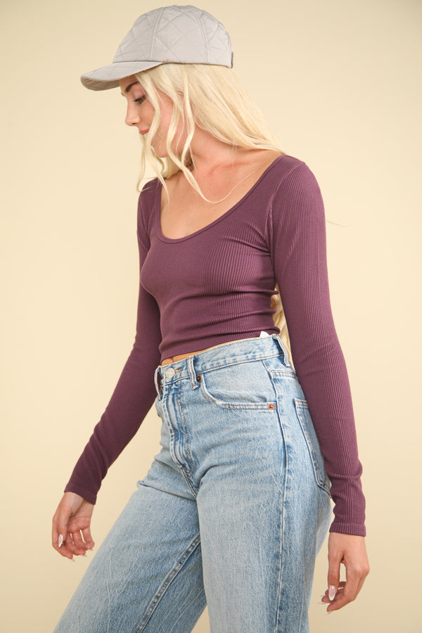 Easy Comfy Casual Fitted Crop Knit Top in Plum