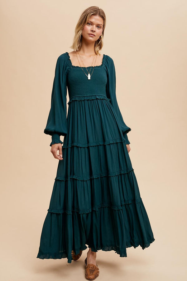 VISCOSE SMOCKED SQUARE NECK TIERED DRESS in Evergreen