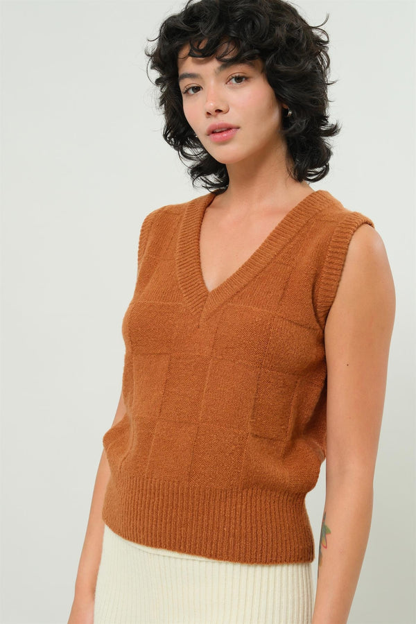 Basketweave Sweater Vest (Chocolate)