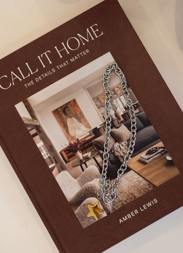 TWO TONED STAR NECKLACE - CHANSUTT PEARLS