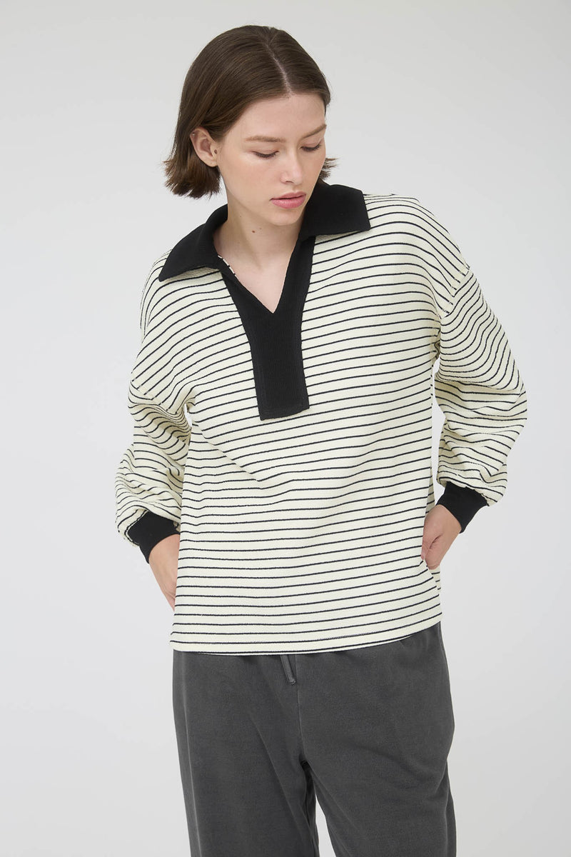 Contrast Collar Stripe Long Sleeve Knit Top in Ivory