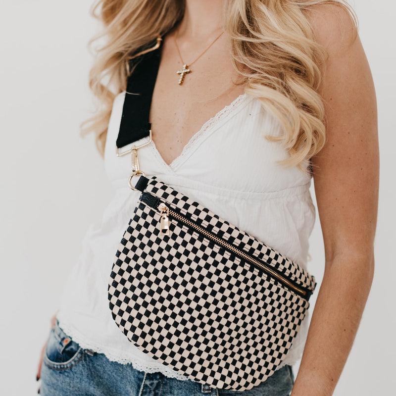 WESTLYN WOVEN BUM BAG - Checkered Black (Pretty Simple Bags)