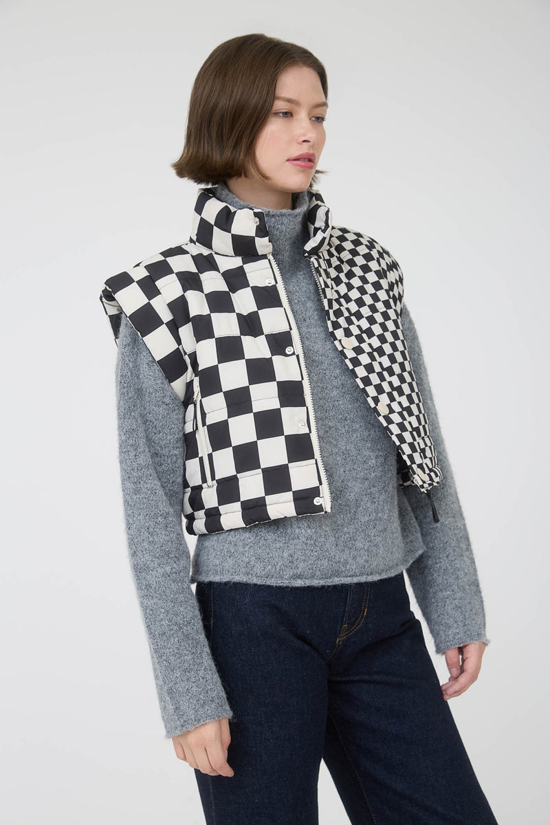 Checkered Cropped Zip-up Puffer Vest in Black