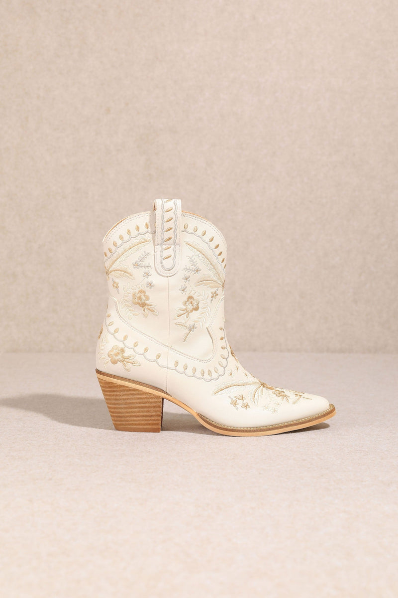 RESTOCK - Corral Embroidered Boot in White - MiiM Brand