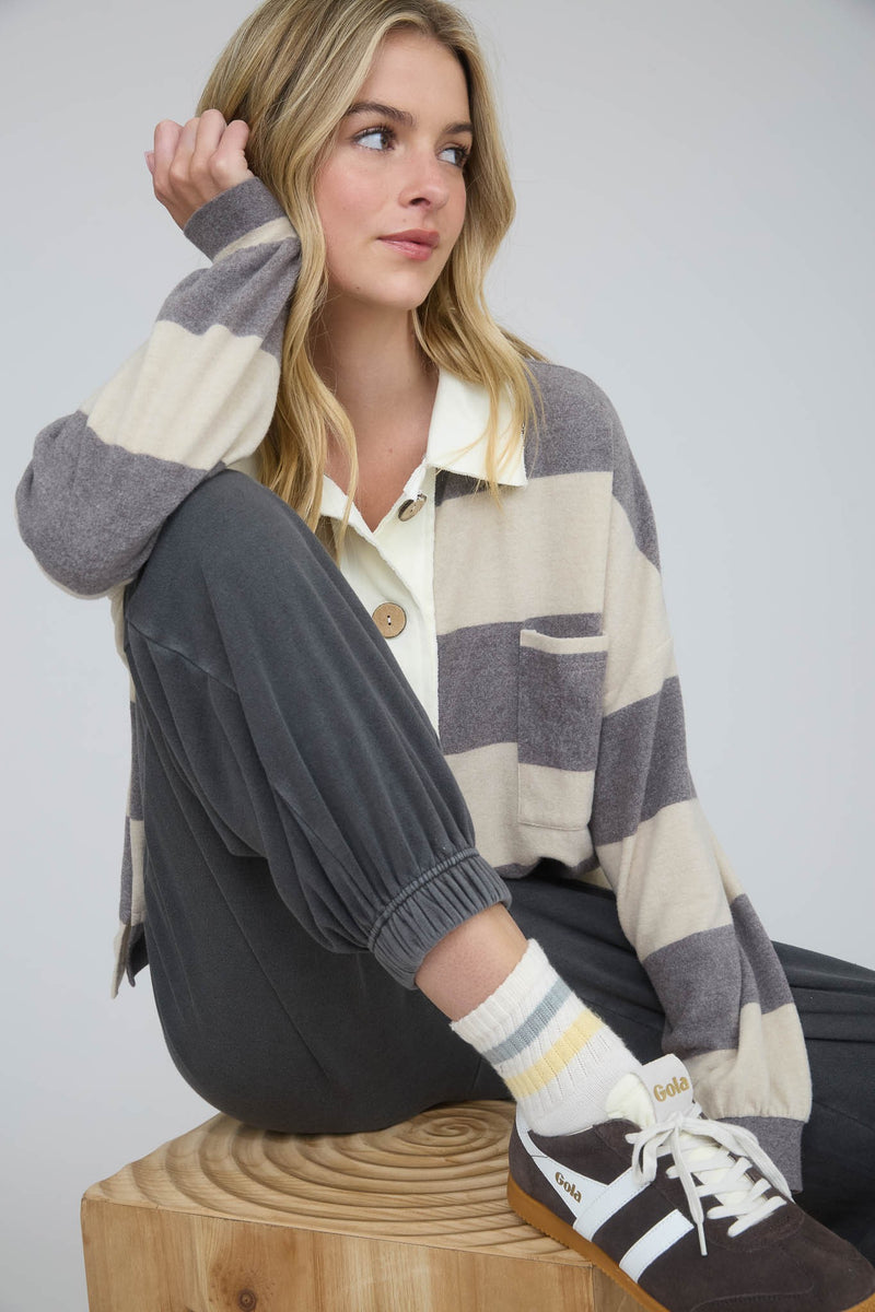 Washed Stripe Contrast Collar Long Sleeve Knit Top in Taupe