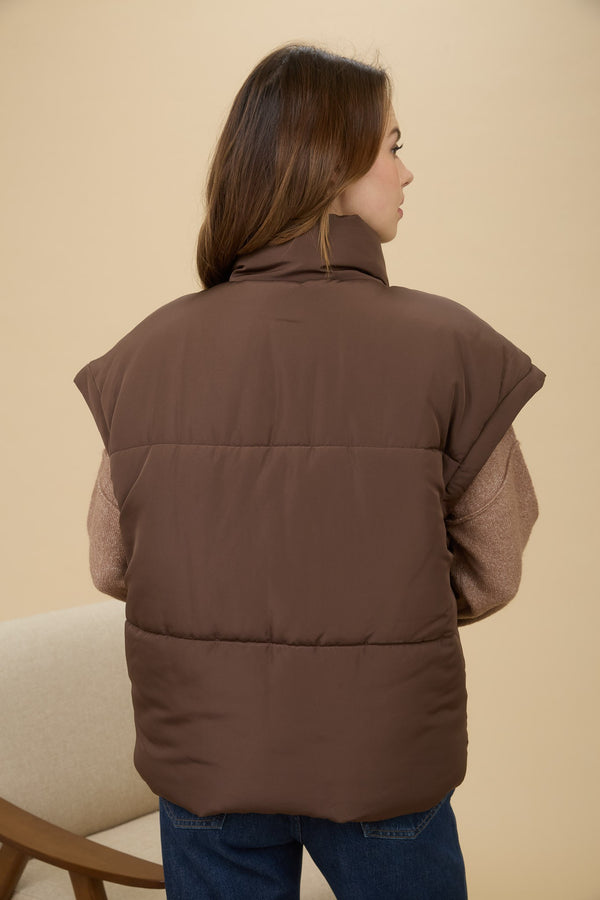 Oversized Snap Button Puffer Vest in Dark Brown