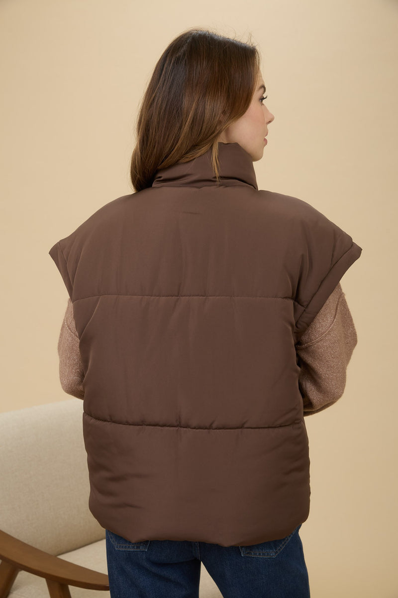 Oversized Snap Button Puffer Vest in Dark Brown