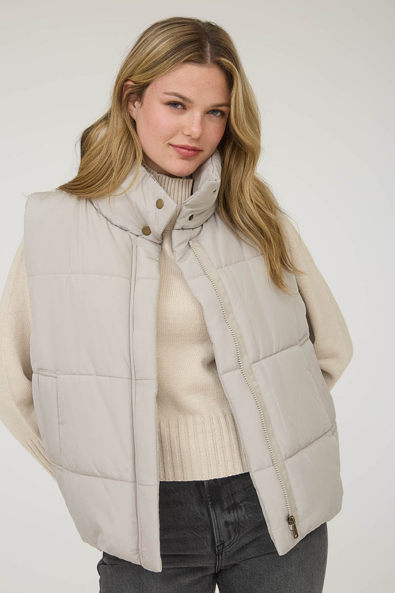 Solid Zip Up Puffer Vest in Cement