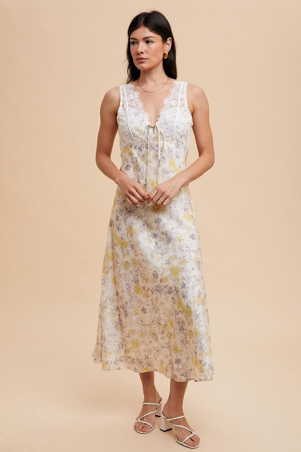 SCALLOPED EYELASH LACE FLORAL DRESS- Final Sale