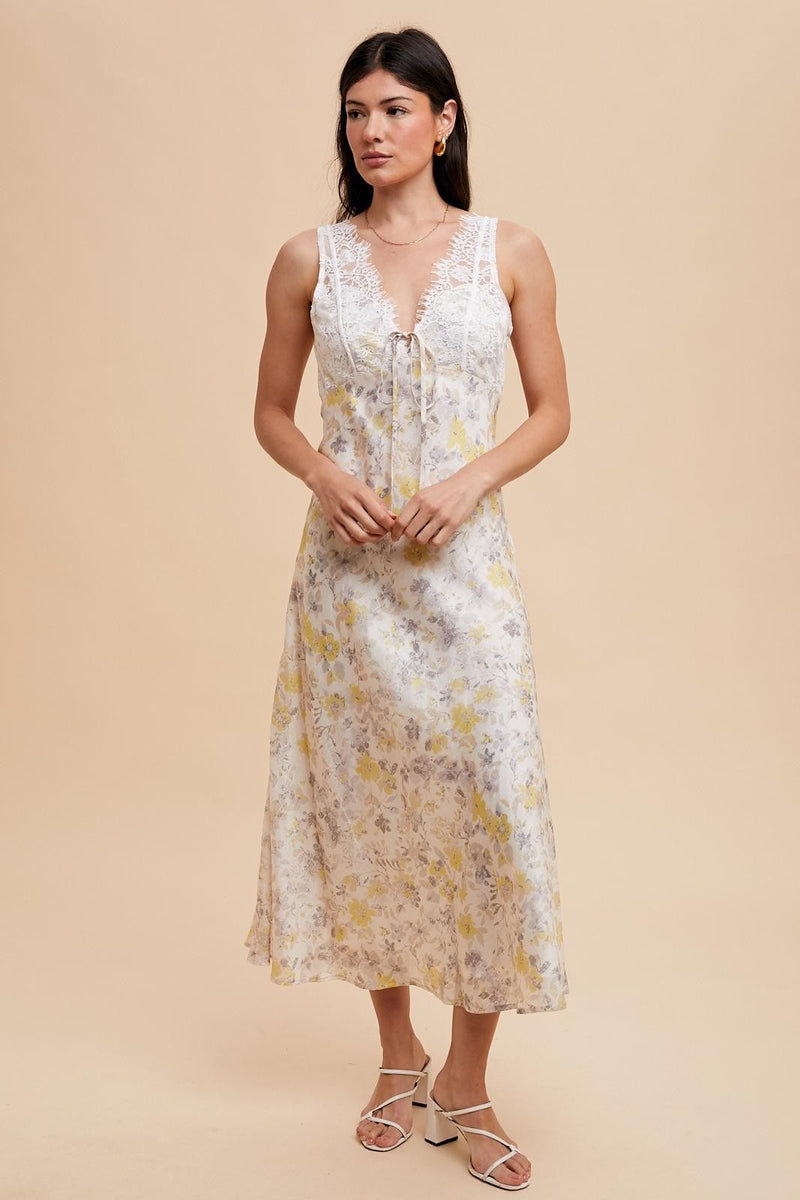 SCALLOPED EYELASH LACE FLORAL DRESS- Final Sale