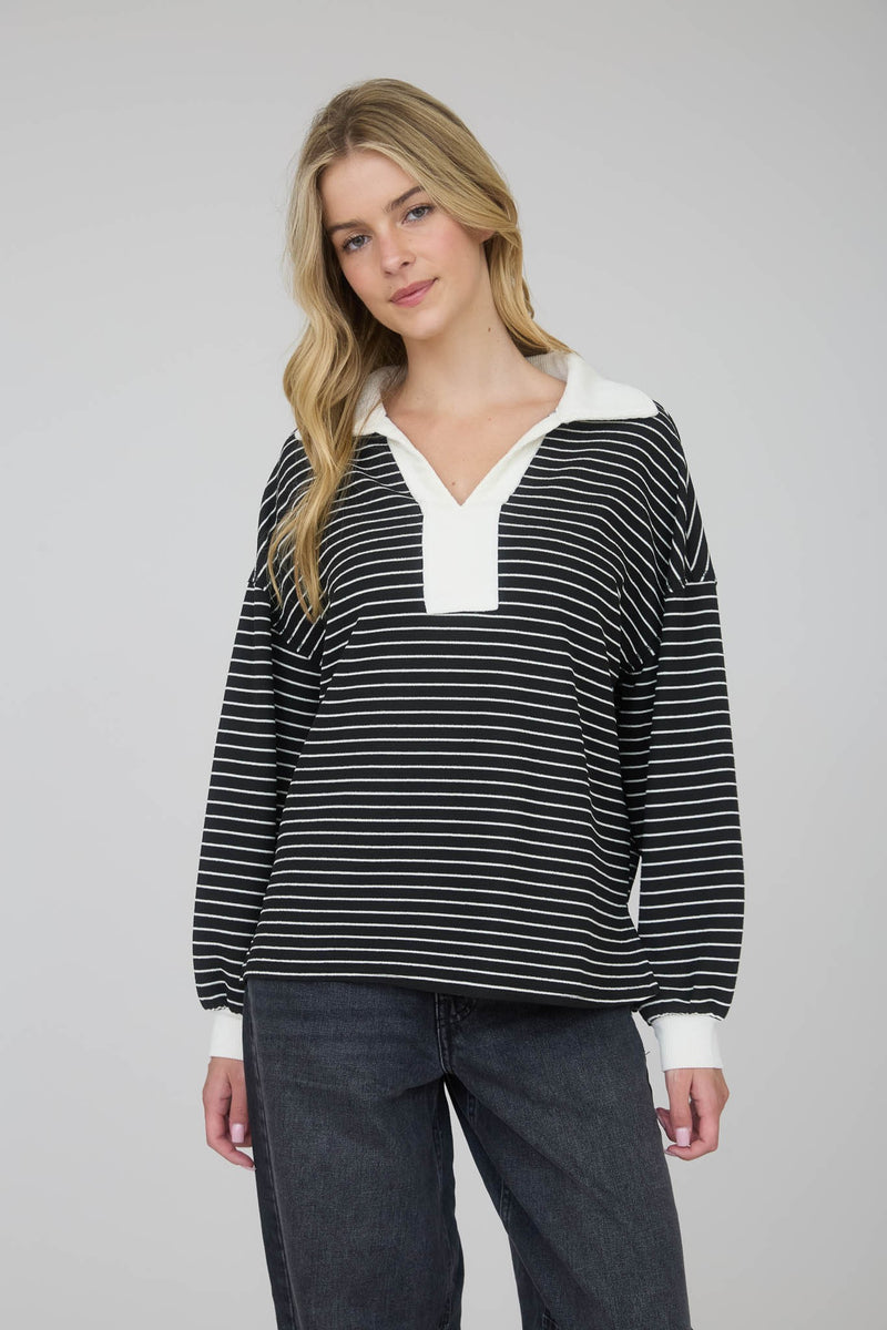 Contrast Collar Stripe Long Sleeve Knit Top in Black