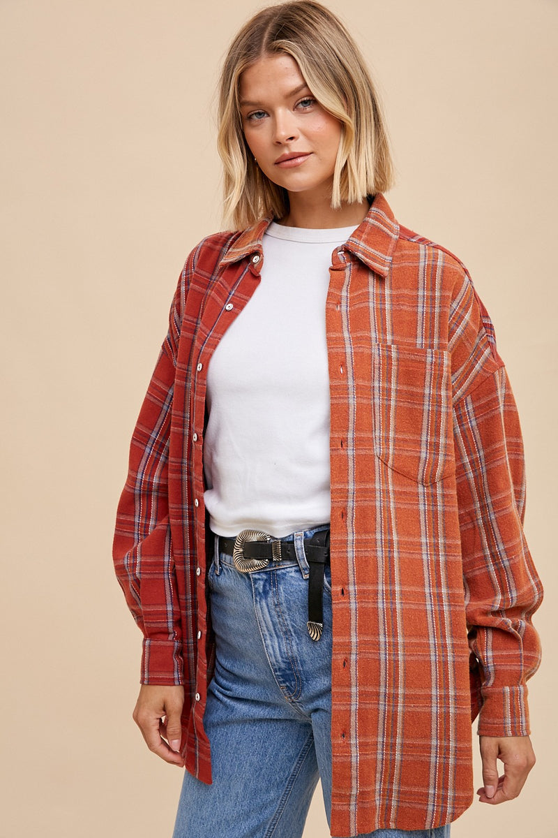 GARMENT WASHED TWO TONE PLAID BUTTON DOWN in Rust mix