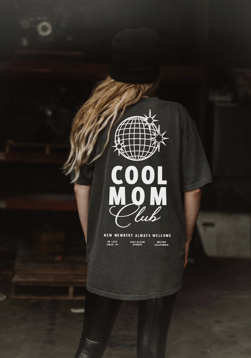 Cool Mom Club Motherhood Oversized Vintage T-Shirt (XS-XL)