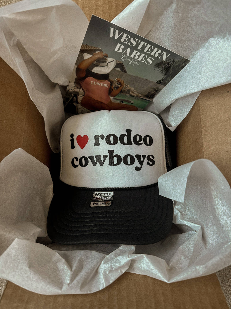 RODEO COWBOYS TRUCKER HAT
