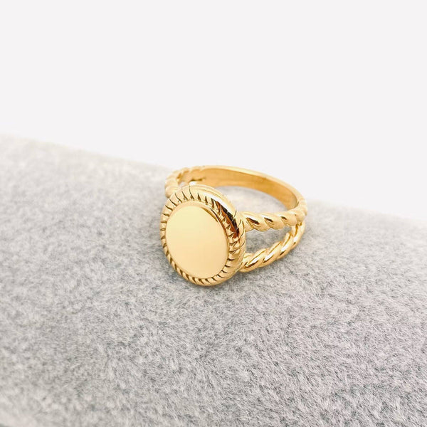 Oval Smooth Surface 18K Gold Plated Stainless Steel Ring